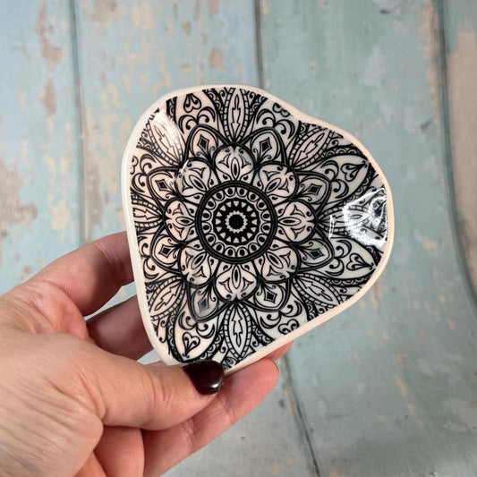 Small Black & White Heart Mandala Ring Dish, Handmade Ceramic Pot