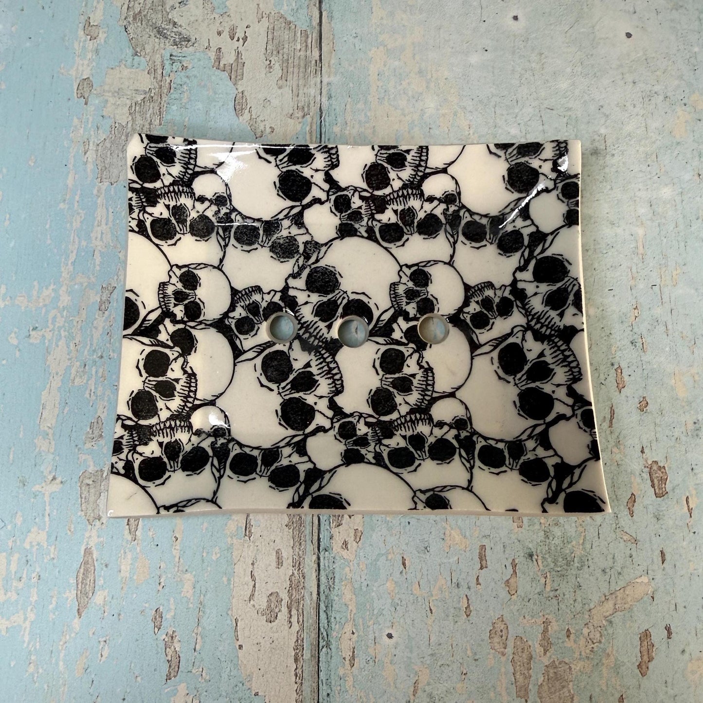 Black and White Skull Floral Ceramic Soap Dish