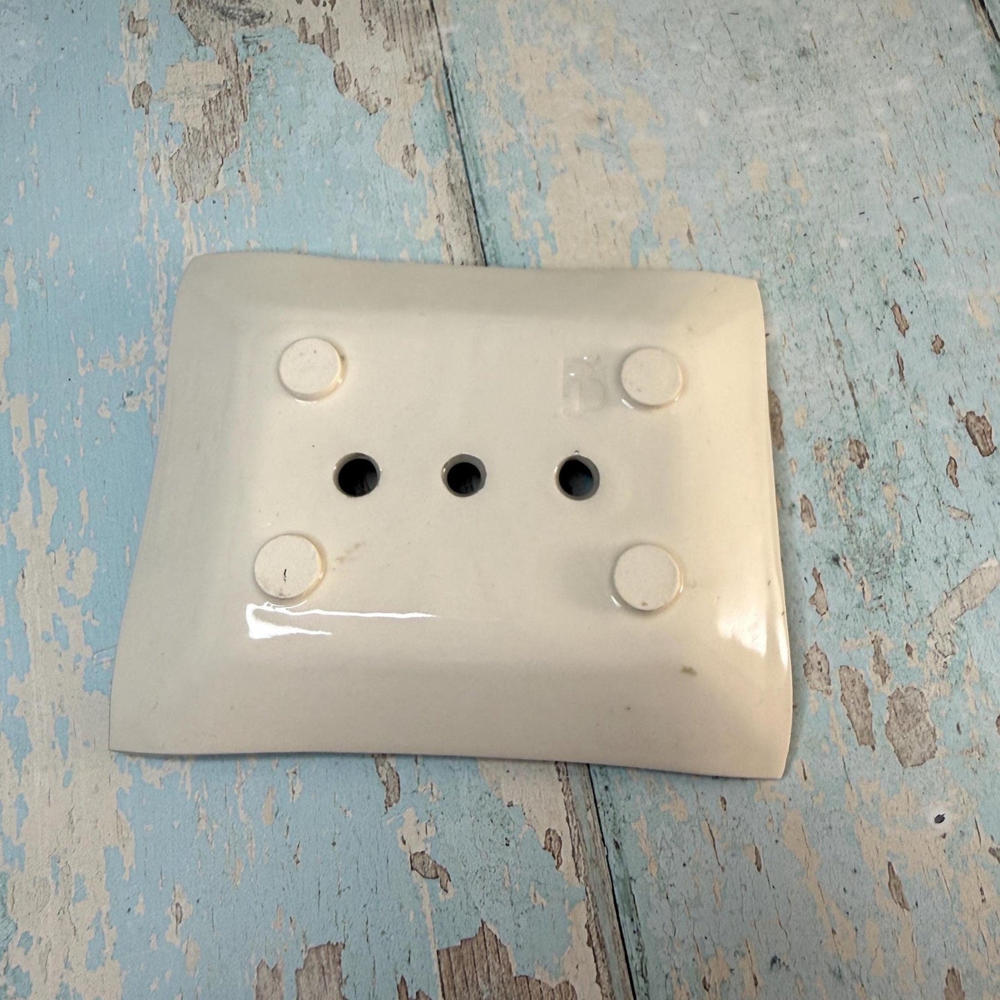 Black & White Floral Ceramic Soap Dish - FJD Ceramics