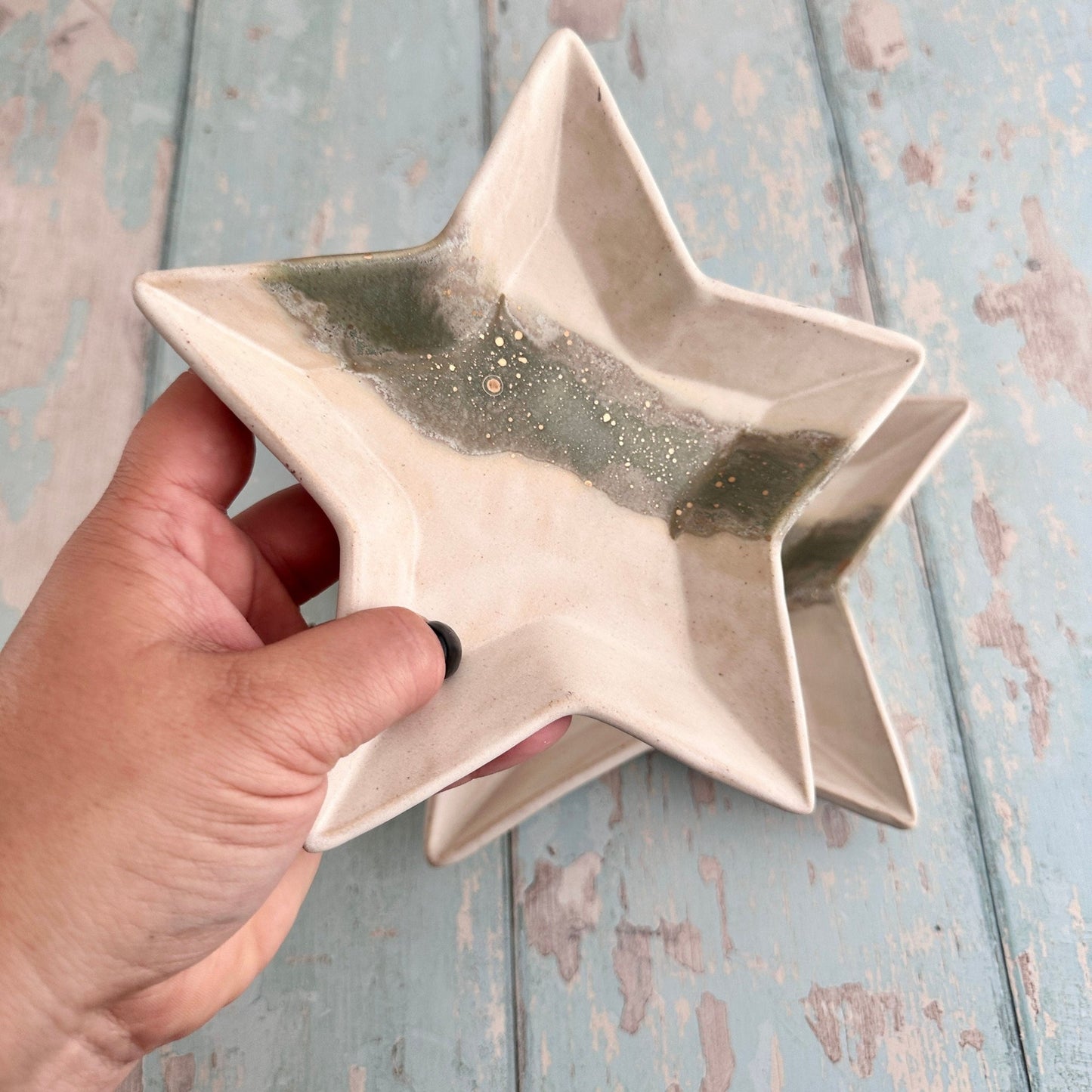 Green and Gold Star Nesting Dishes - FJD Ceramics