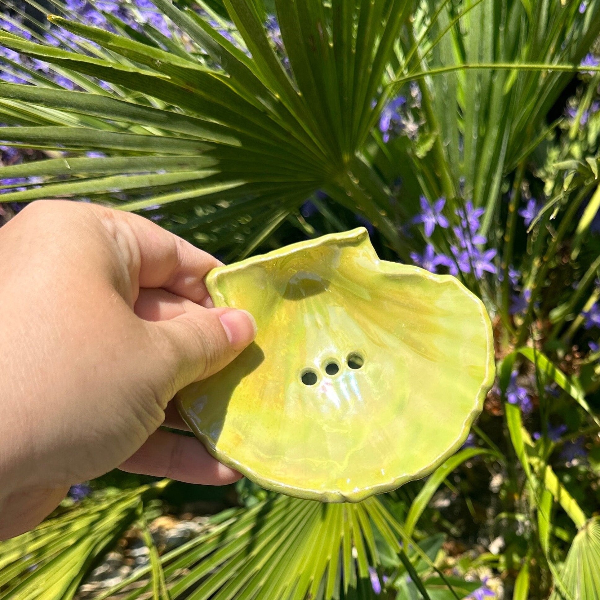 Green Soap Dish, Ceramic Sea Shell - FJD Ceramics