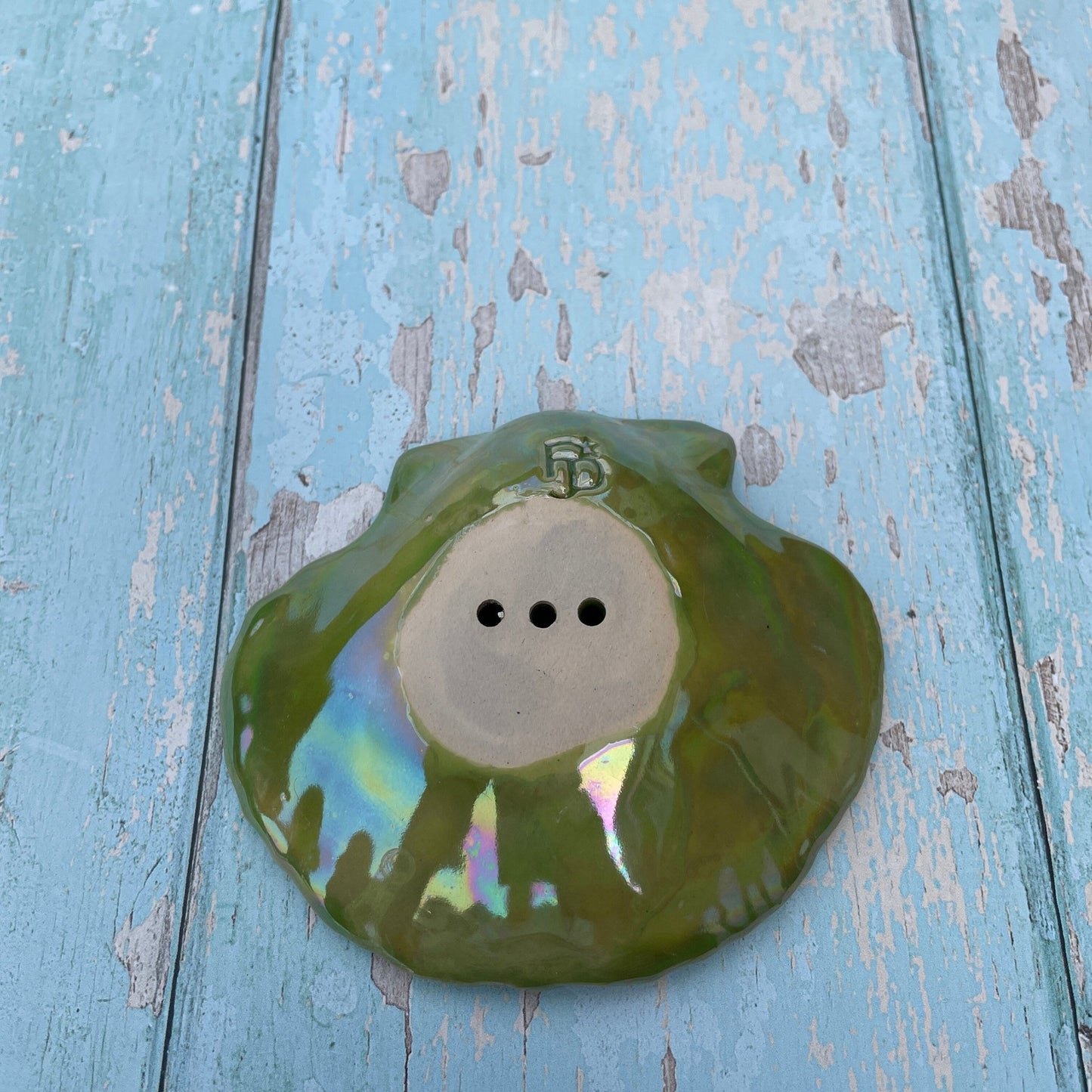 Green Soap Dish, Ceramic Sea Shell - FJD Ceramics