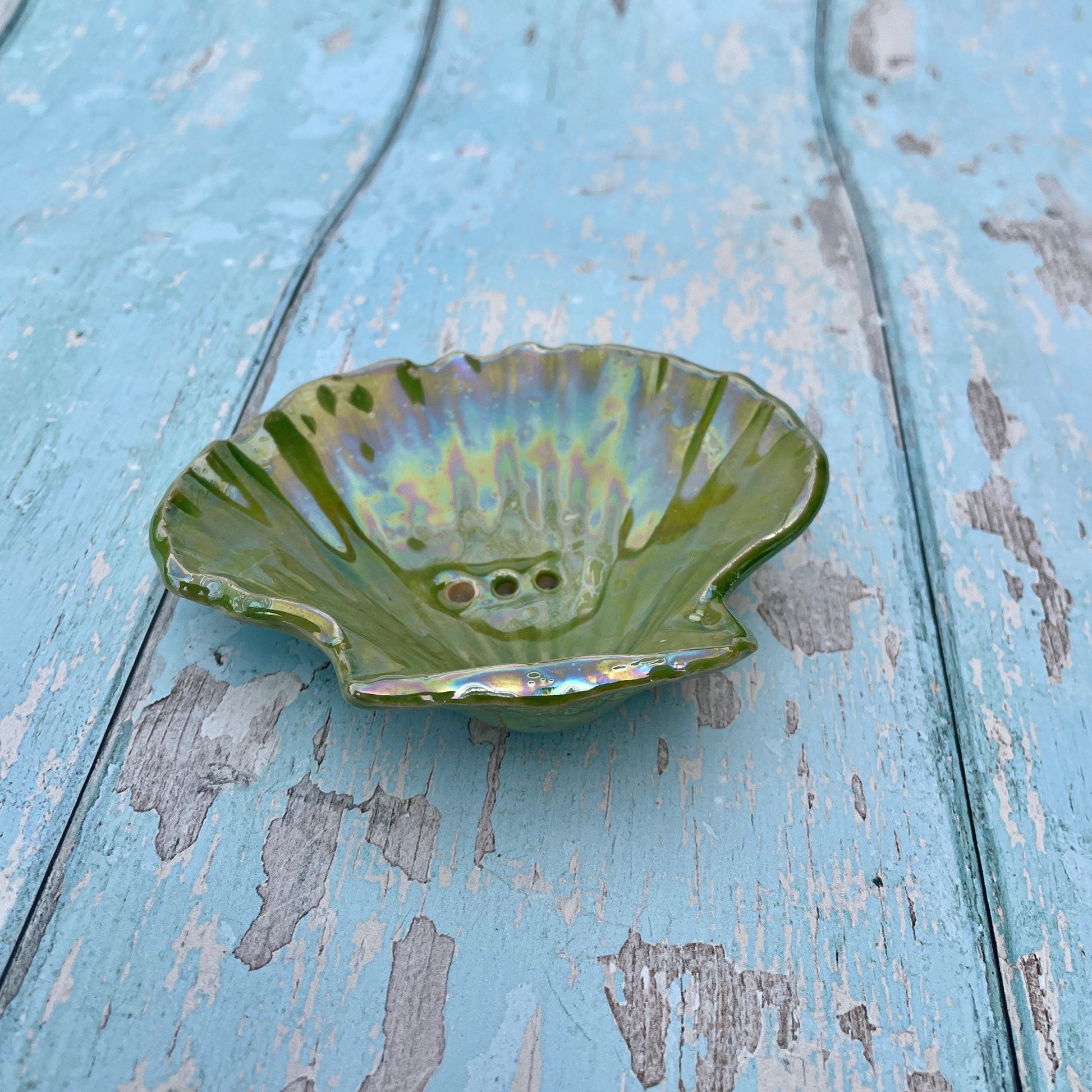 Green Soap Dish, Ceramic Sea Shell - FJD Ceramics