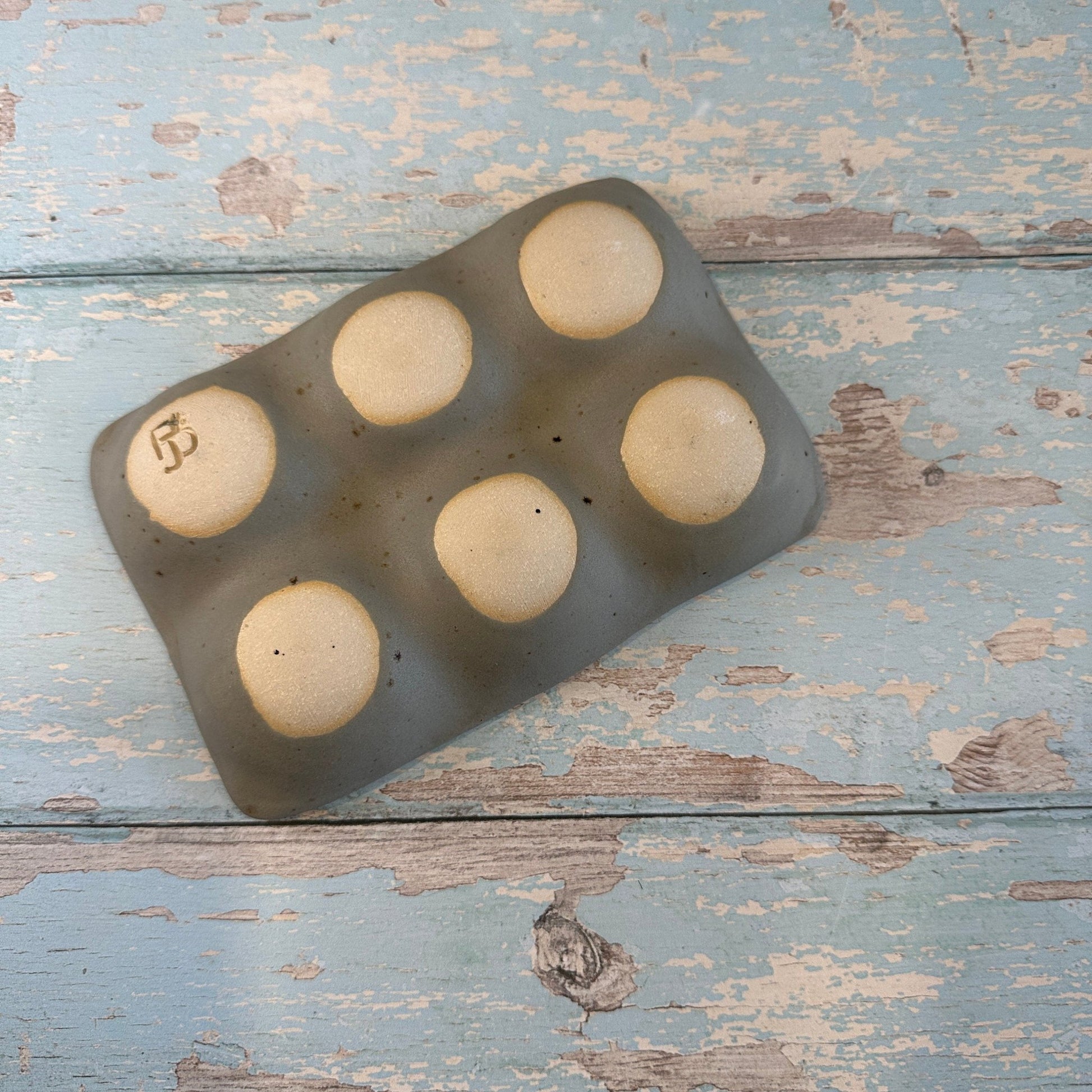 Grey Ceramic Egg Tray, Holds 6 or 12 Eggs - FJD Ceramics