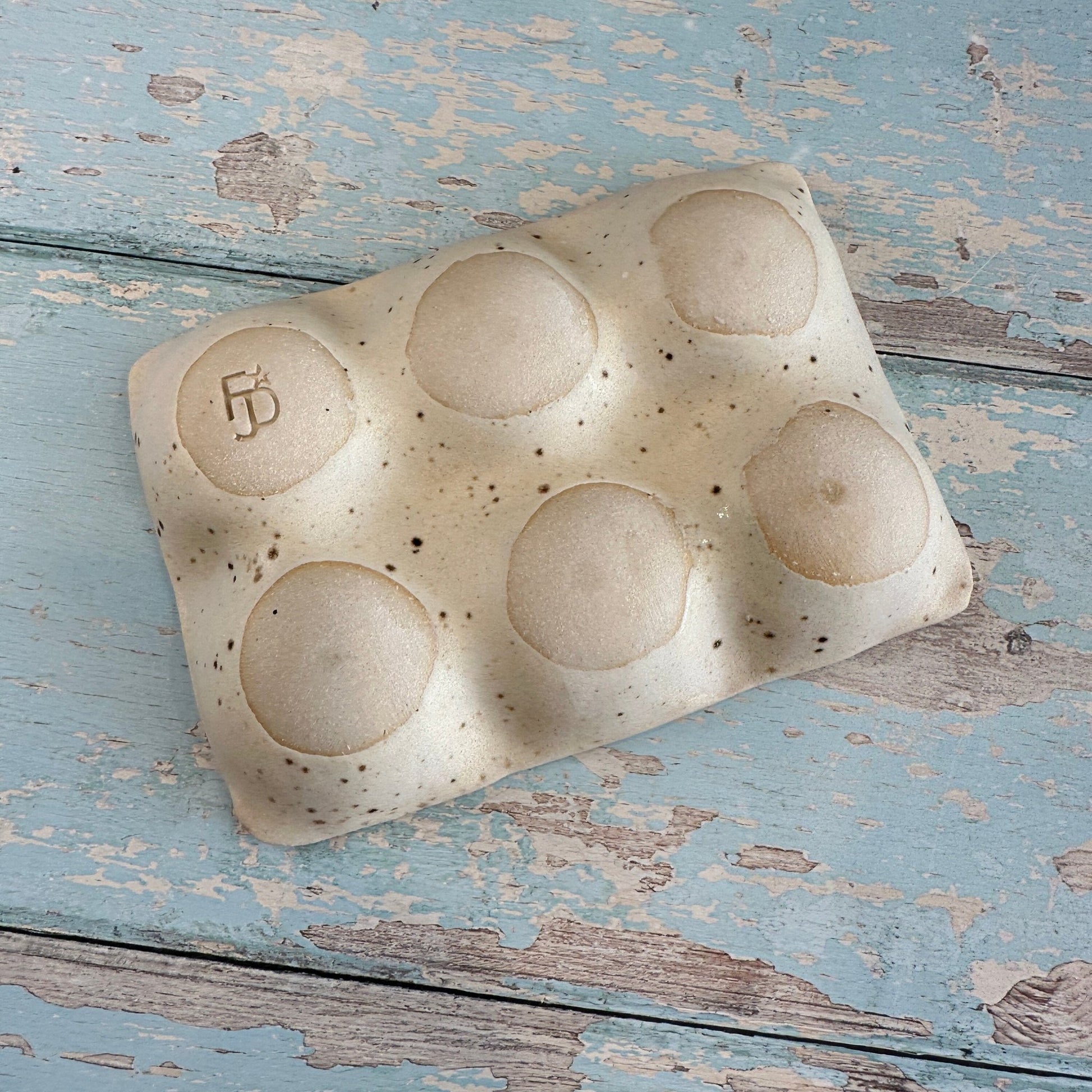 White Ceramic Egg Tray, Holds 6 or 12 Eggs - FJD Ceramics