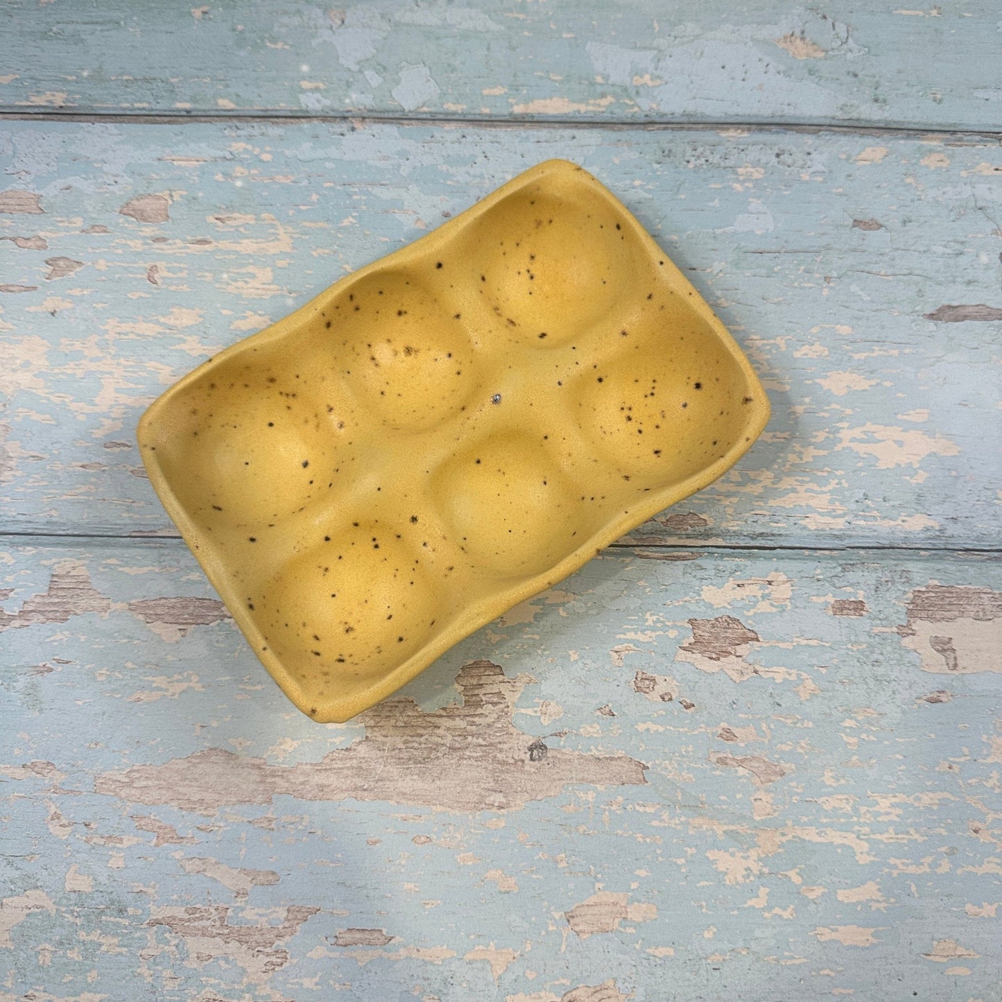 Yellow Egg Tray, Holds 6 or 12 Eggs - FJD Ceramics