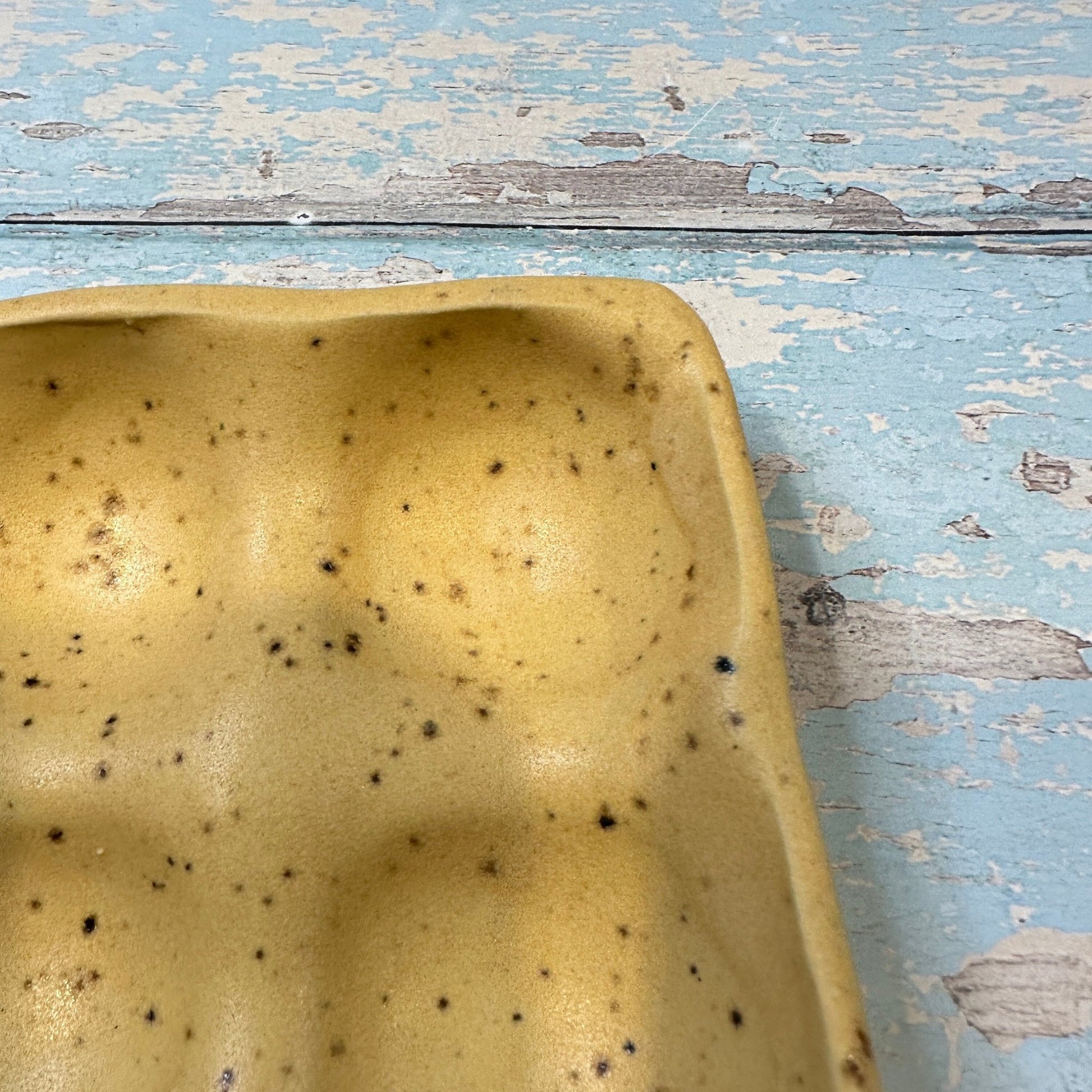 Yellow Egg Tray, Holds 6 or 12 Eggs - FJD Ceramics